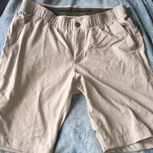 Gray Under Armor shorts